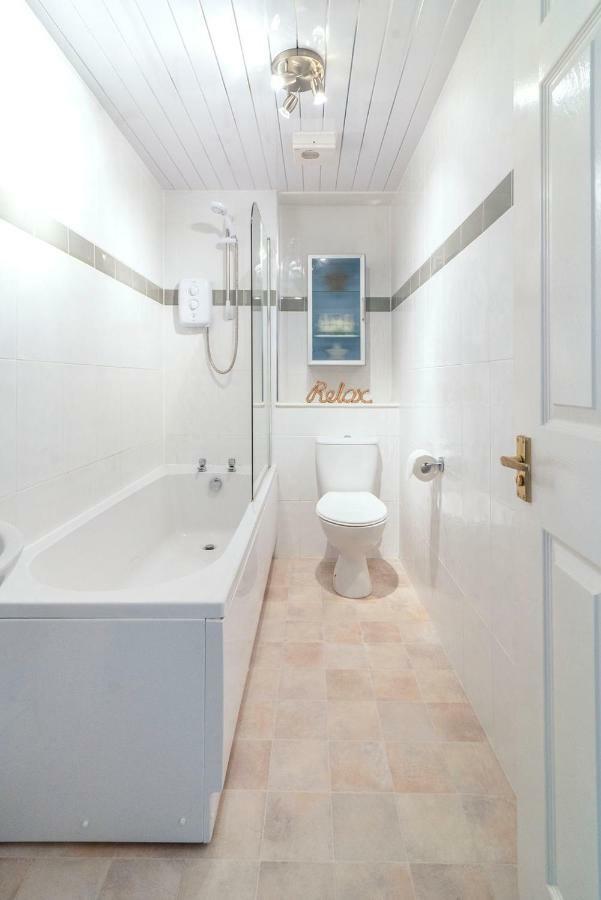 Sec/ Hydro Two Bed Flat With Free Parking And Great View Apartment Glasgow Ngoại thất bức ảnh